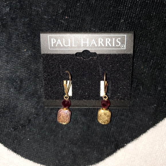ʕ·ᴥ·ʔ NEW Paul Harris Dangle Earrings - Picture 1 of 1